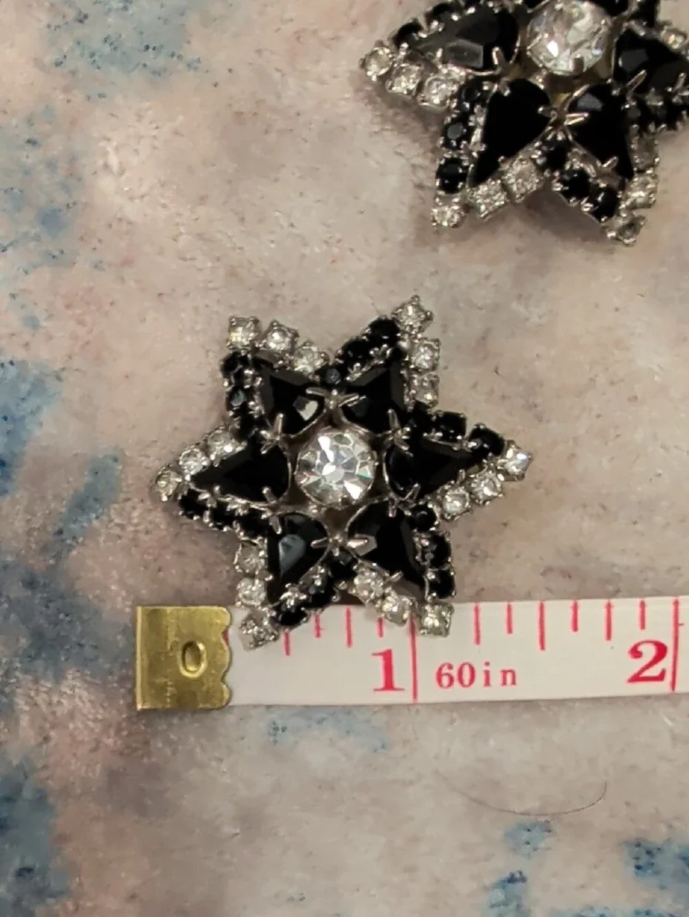 Classic Weiss Black & Silver Starburst Clip-On Earrings - Vintage Costume Retro